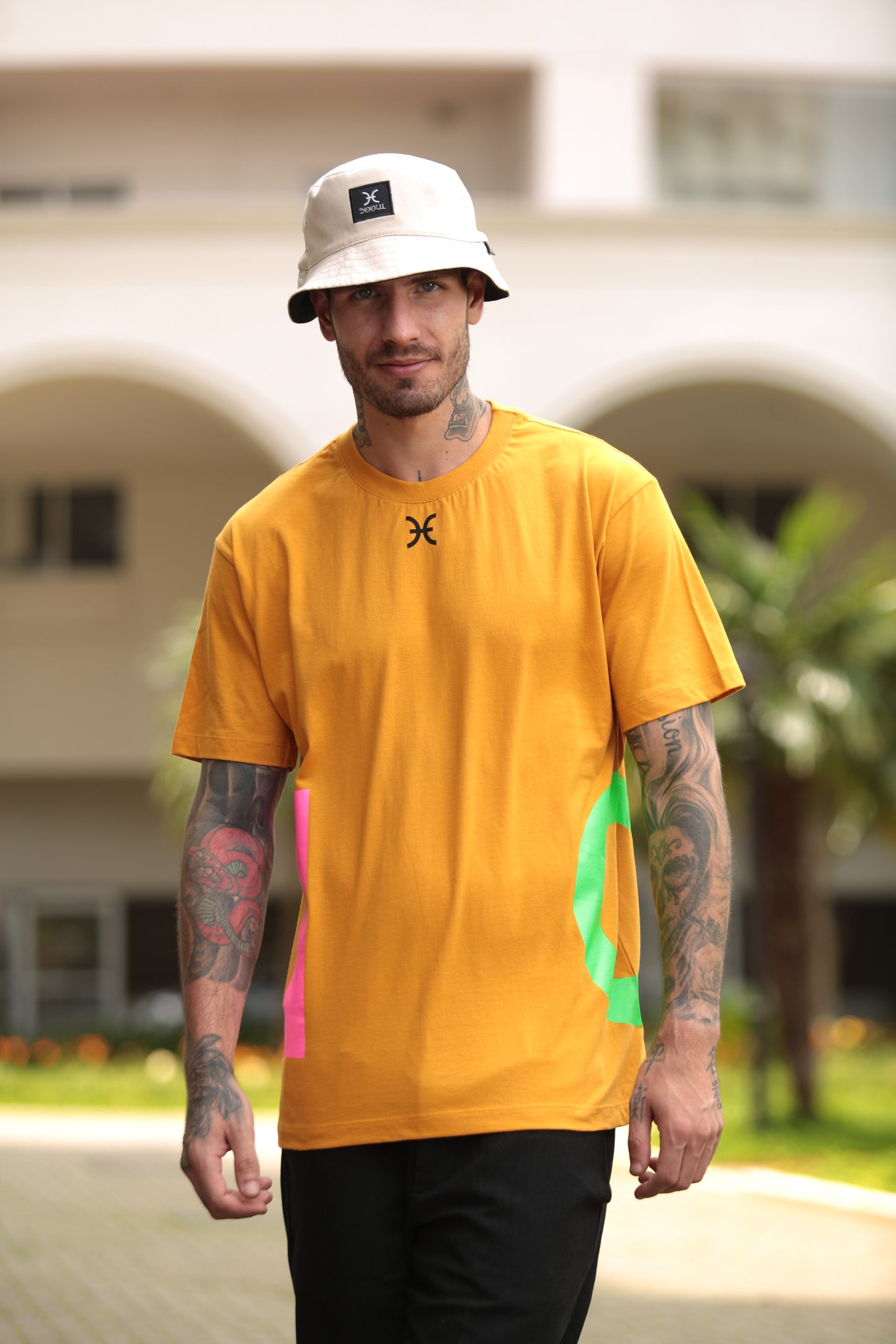 Camiseta Square Circle