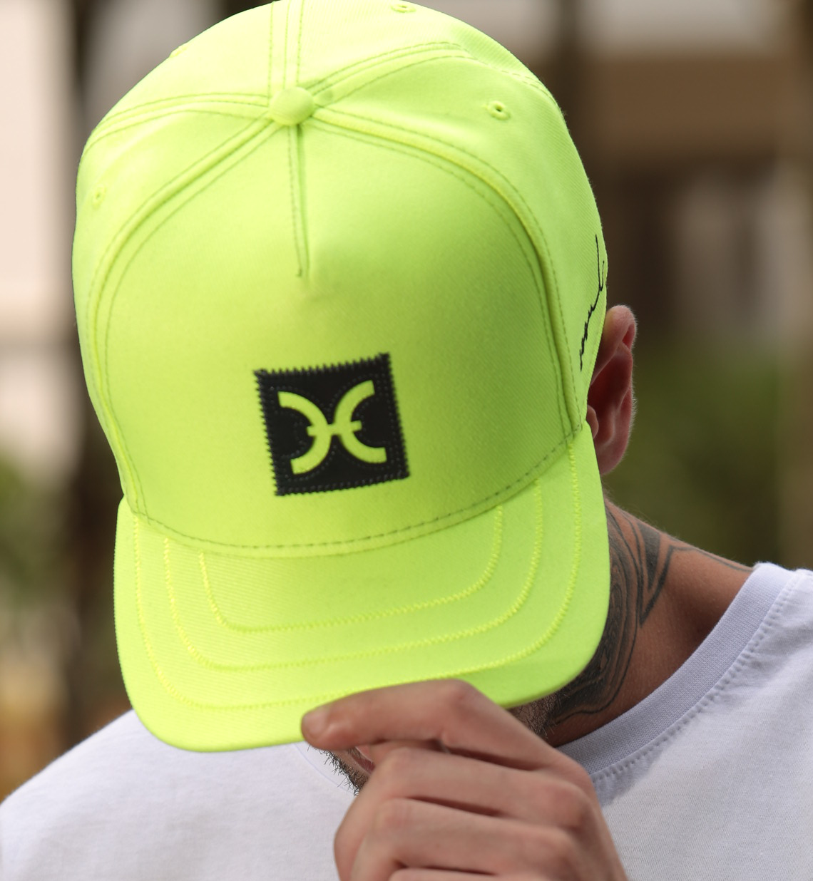 VERDE FLUORESCENTE